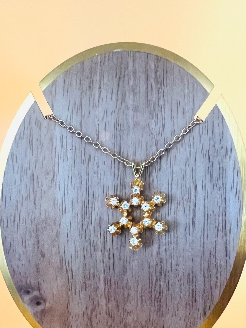 Gold plated Snowflake Pendant Necklace - Women Jewelry